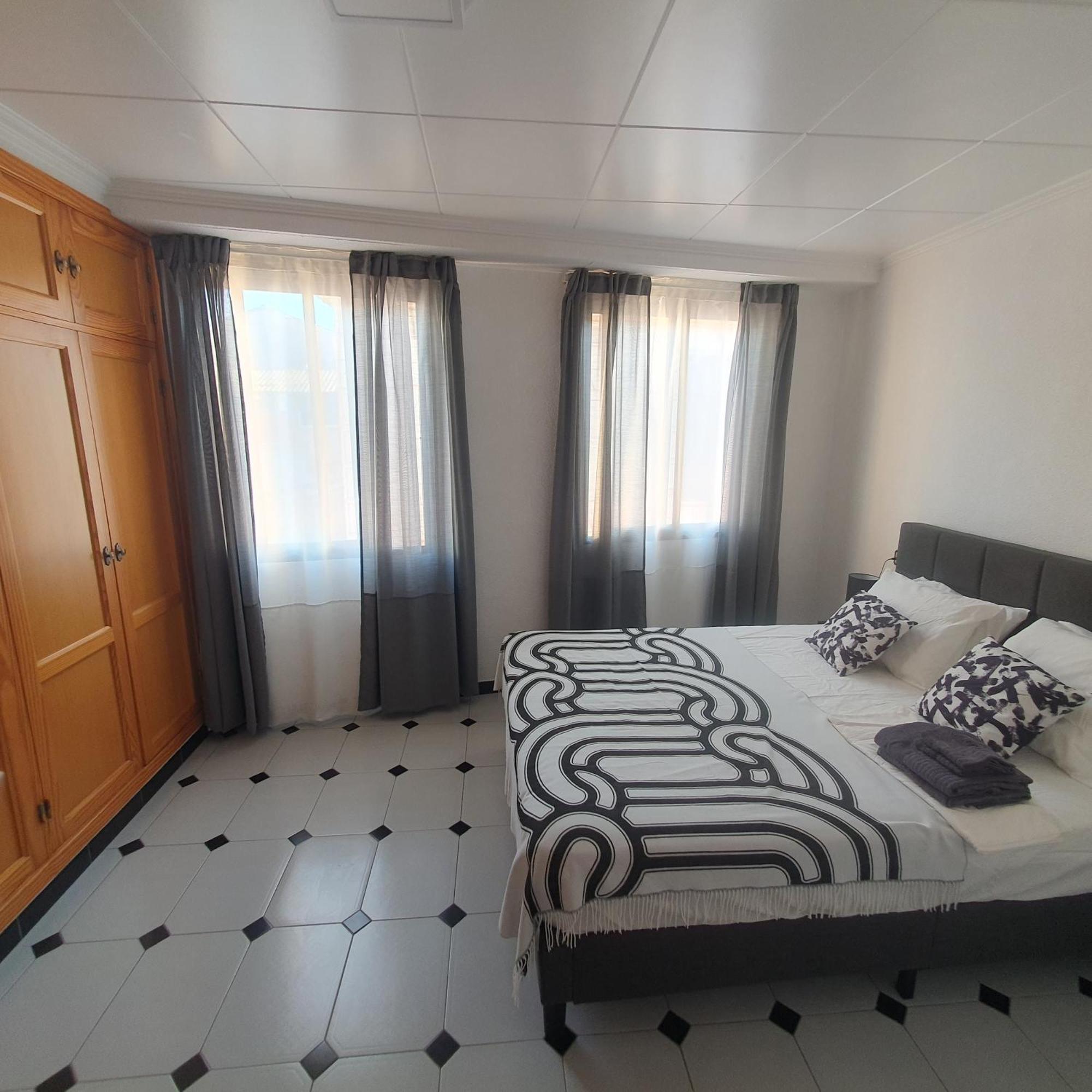 Spacious Home For A Large Group Or Family كولرا المظهر الخارجي الصورة