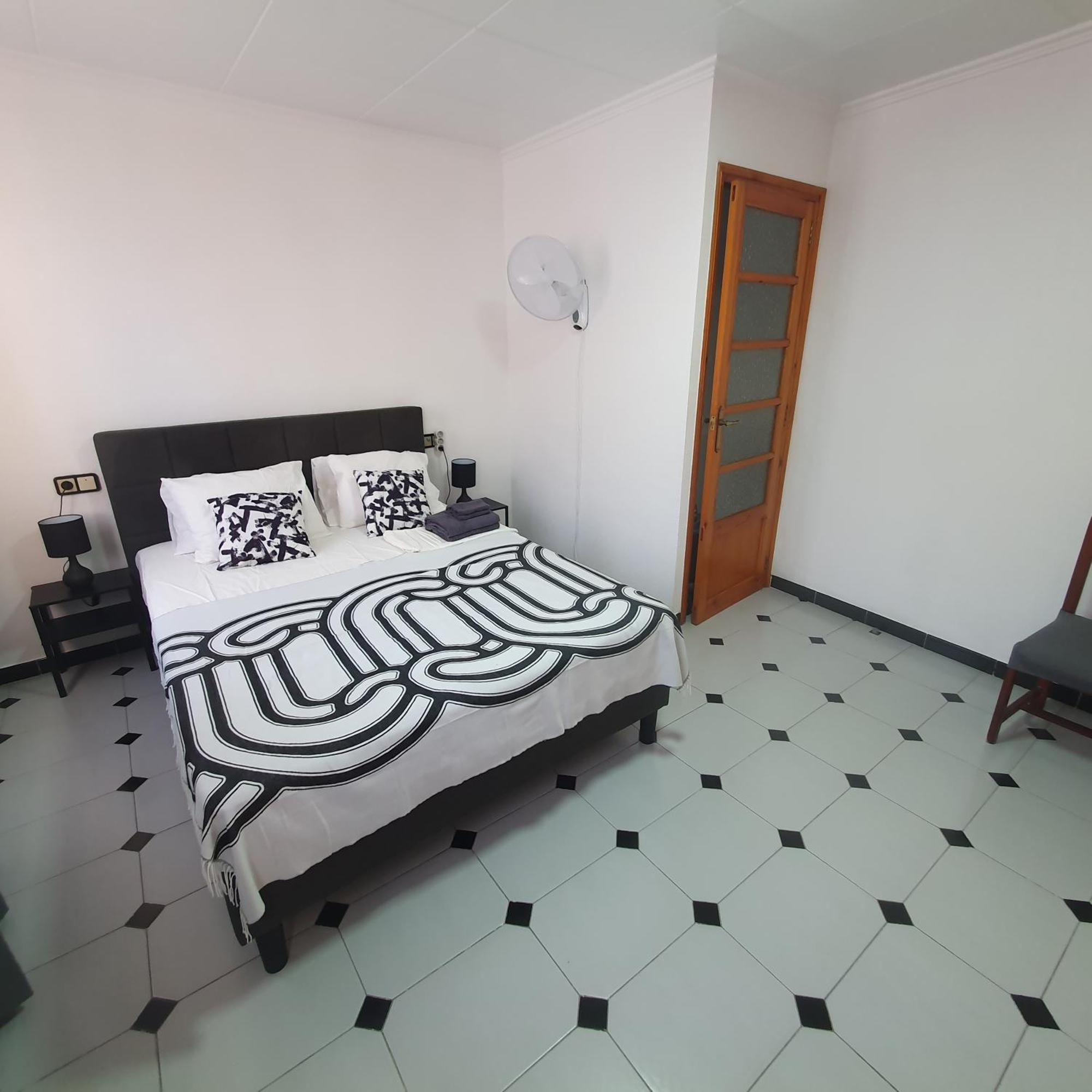 Spacious Home For A Large Group Or Family كولرا المظهر الخارجي الصورة